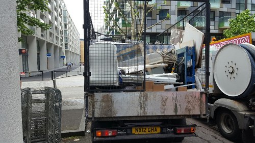 Choosing a waste removal service